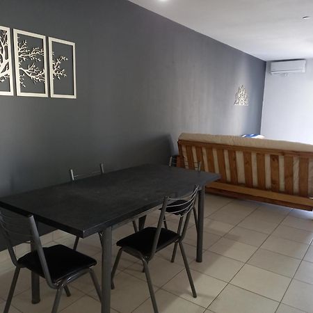 Departamentos Temporarios Raul B. Diaz Appartement Santa Rosa  Buitenkant foto