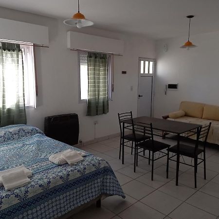 Departamentos Temporarios Raul B. Diaz Appartement Santa Rosa  Buitenkant foto