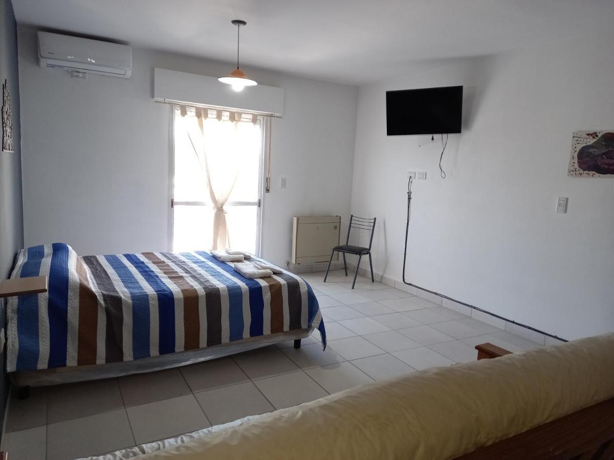 Departamentos Temporarios Raul B. Diaz Appartement Santa Rosa  Buitenkant foto